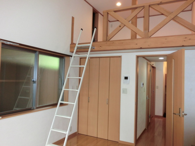 Other room space