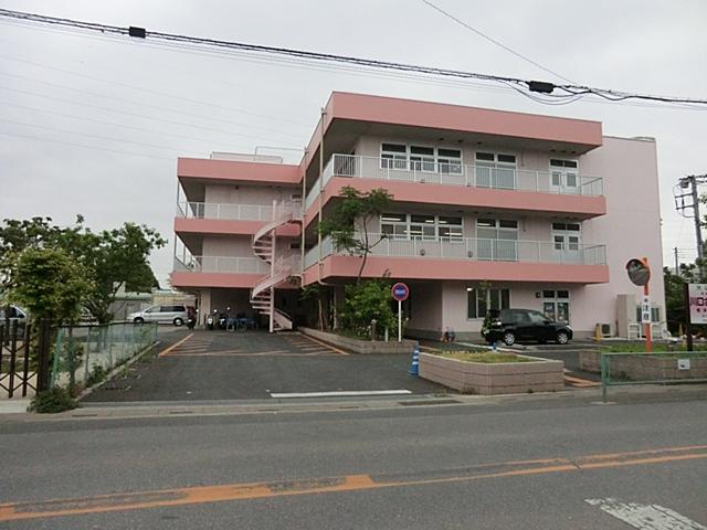 Hospital. 2047m until Kawaguchi cherry hospital