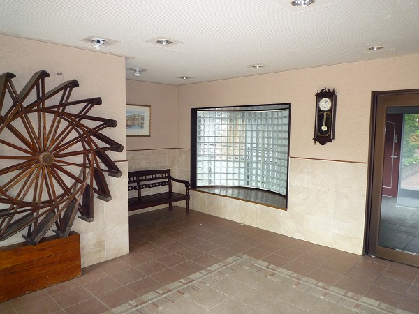 lobby