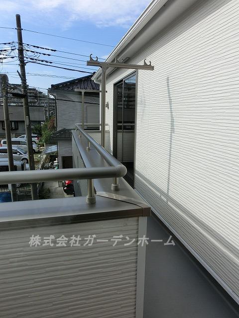Balcony. ■ Boast of day, Warm house. Popular corner lot, Rebuilding time also safe. 2.2 It is a closet attractive of quires ■