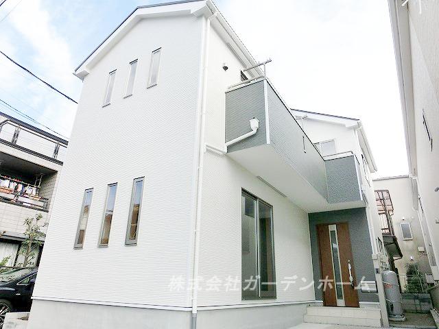 Local appearance photo. ■ Boast of day, Warm house. Popular corner lot, Rebuilding time also safe. 2.2 It is a closet attractive of quires ■
