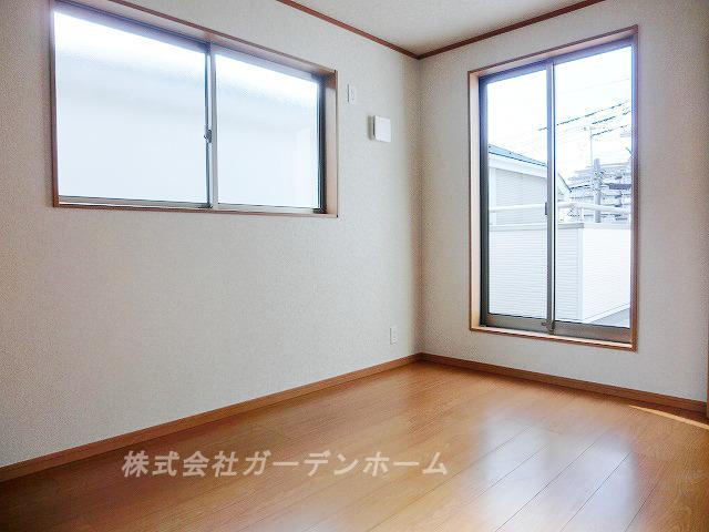 Non-living room. ■ Boast of day, Warm house. Popular corner lot, Rebuilding time also safe. 2.2 It is a closet attractive of quires ■