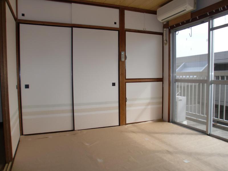 Living and room