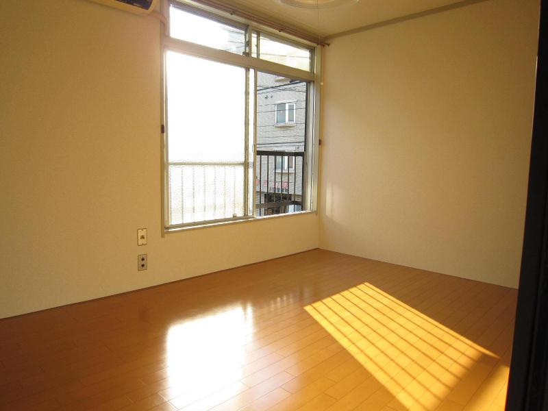 Other room space