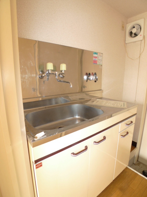 Kitchen. Kitchen