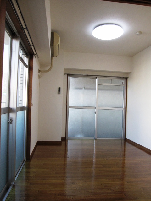 Living and room