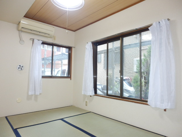 Living and room