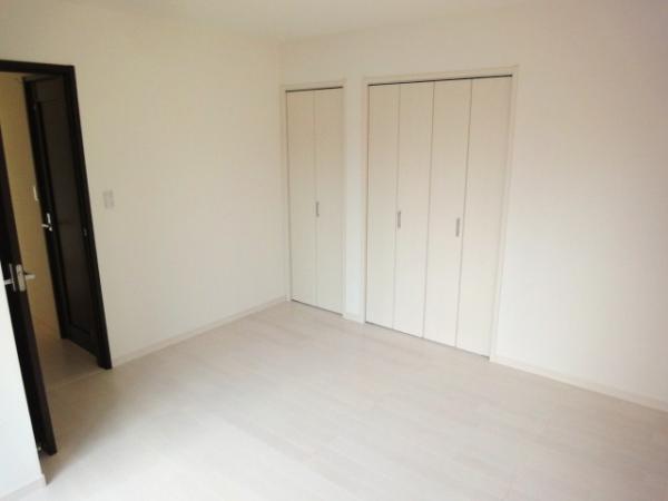 Other introspection. Western style room