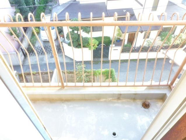 Balcony. Separate reference is a picture