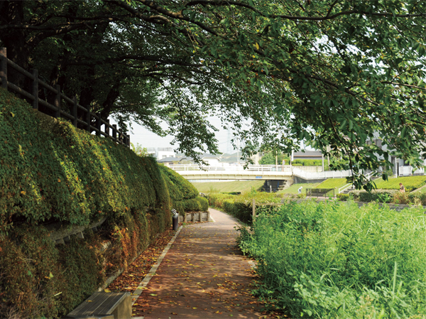 Surrounding environment. Shibakawa (about 80m ・ 1-minute walk)