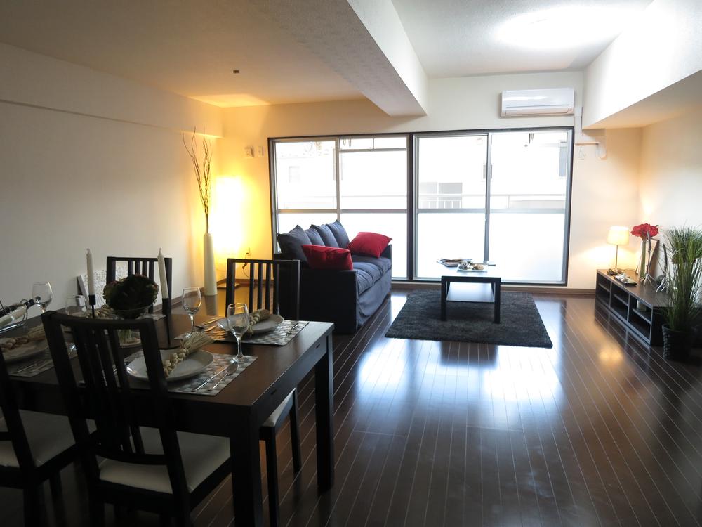 Living.  ☆ living ☆ Spacious room there is still room be equipped with furniture