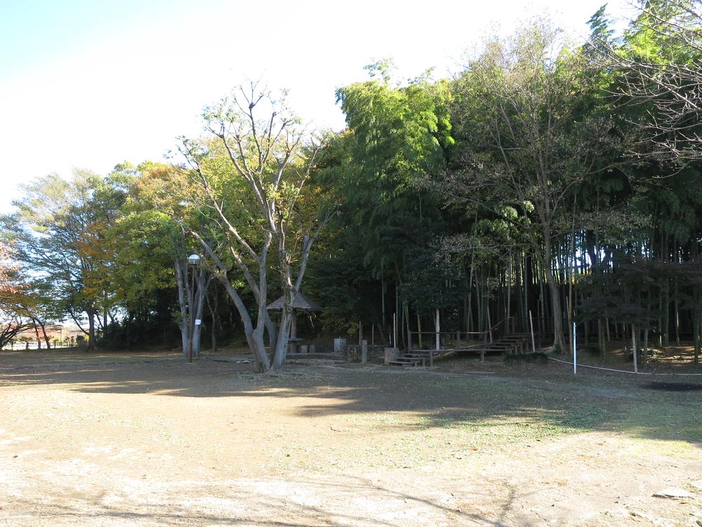 park. Yanagizaki 360m to the third park