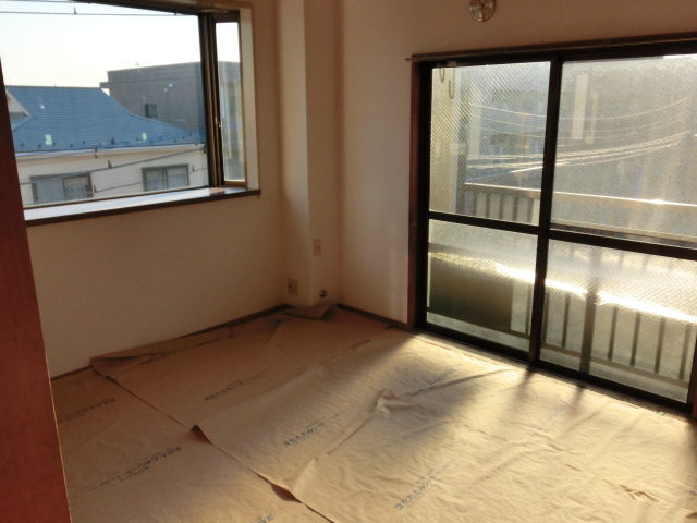 Living and room