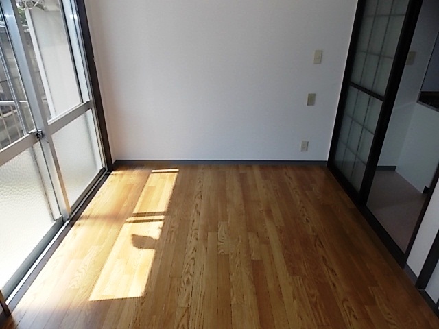 Living and room