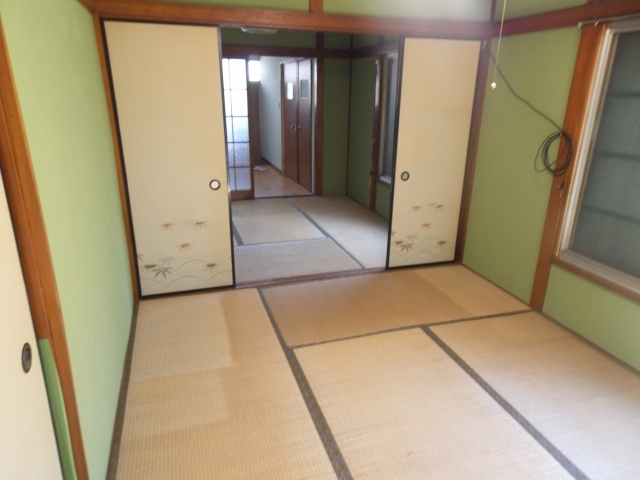 Living and room