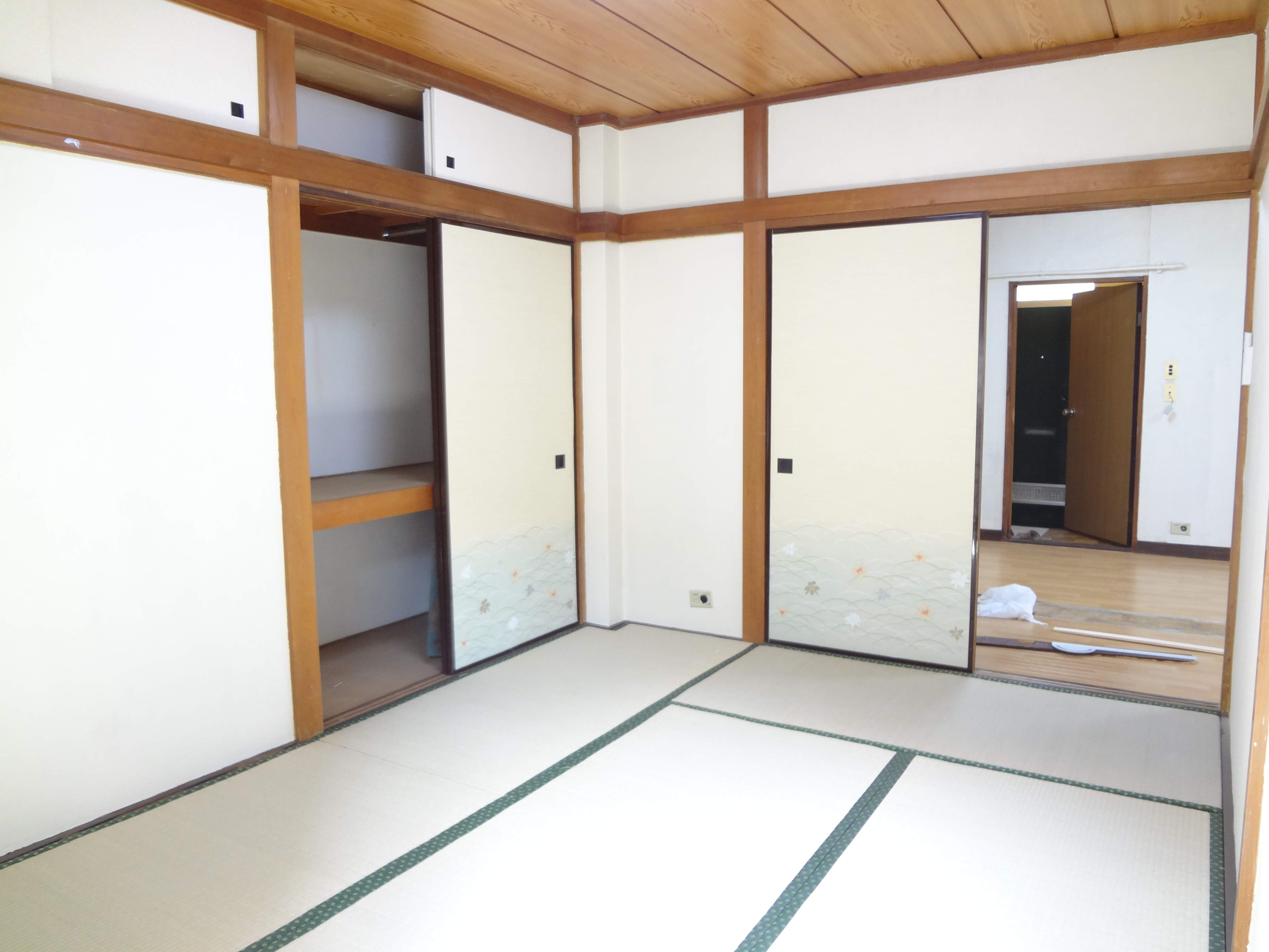 Living and room