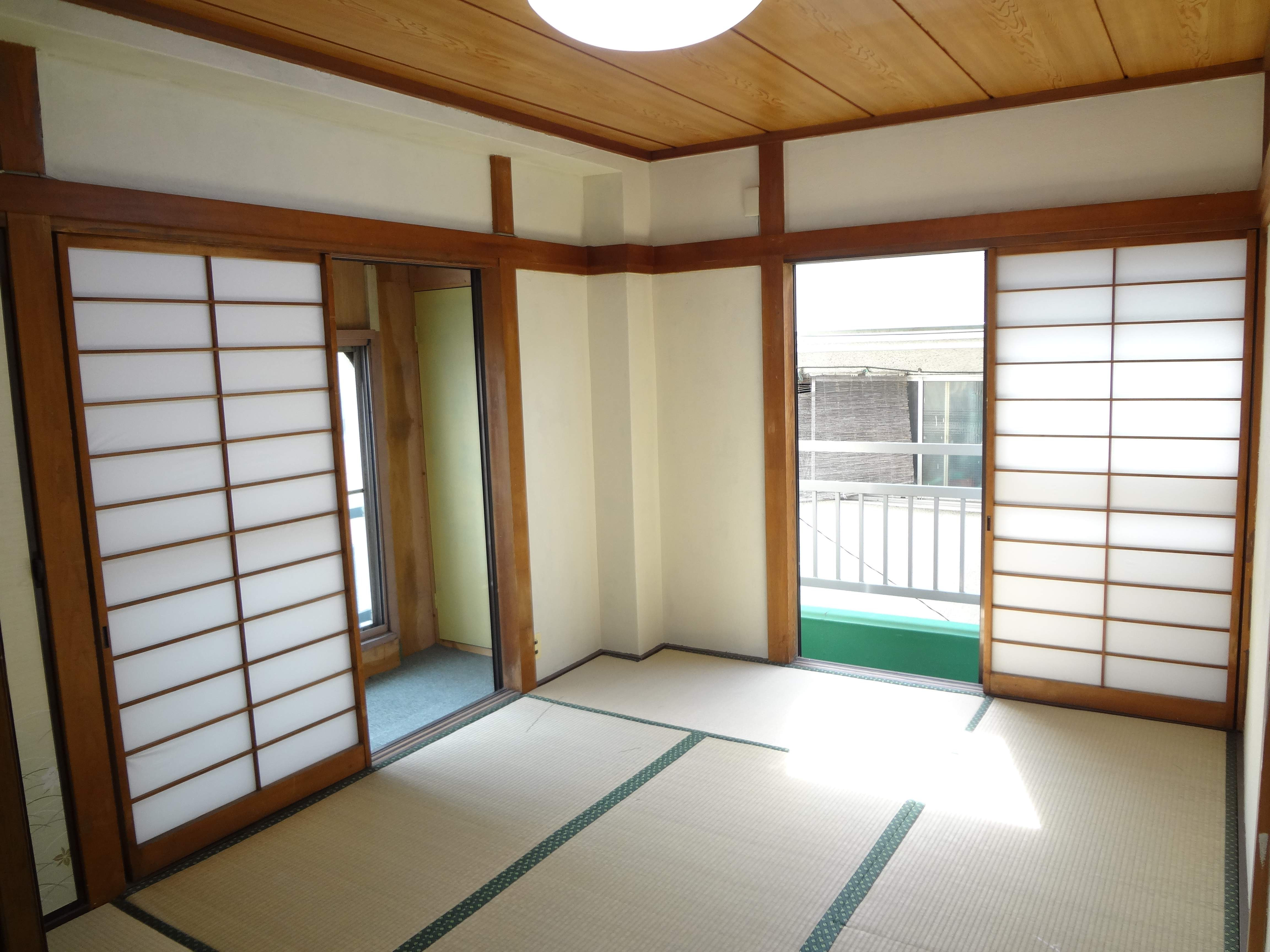 Living and room