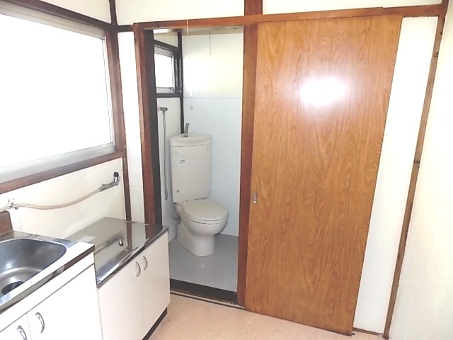 Toilet
