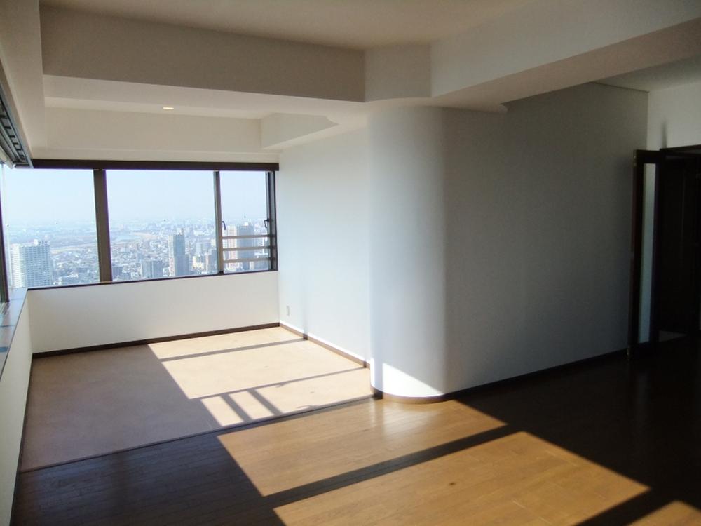 Living. Indoor (12 May 2013) Shooting