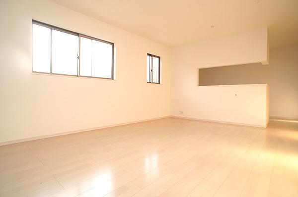 Living. 1 Building