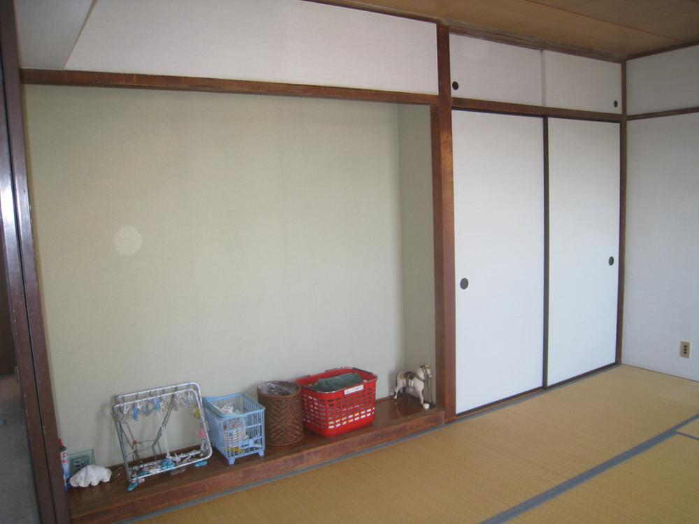 Non-living room. Indoor (12 May 2013) Shooting ※ Furniture procurement etc. are not included in the purchase and sale