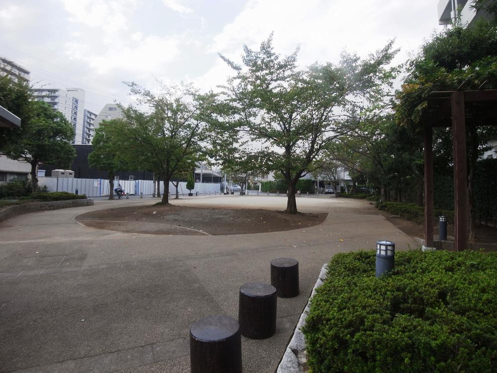 Other common areas. Sakura Square
