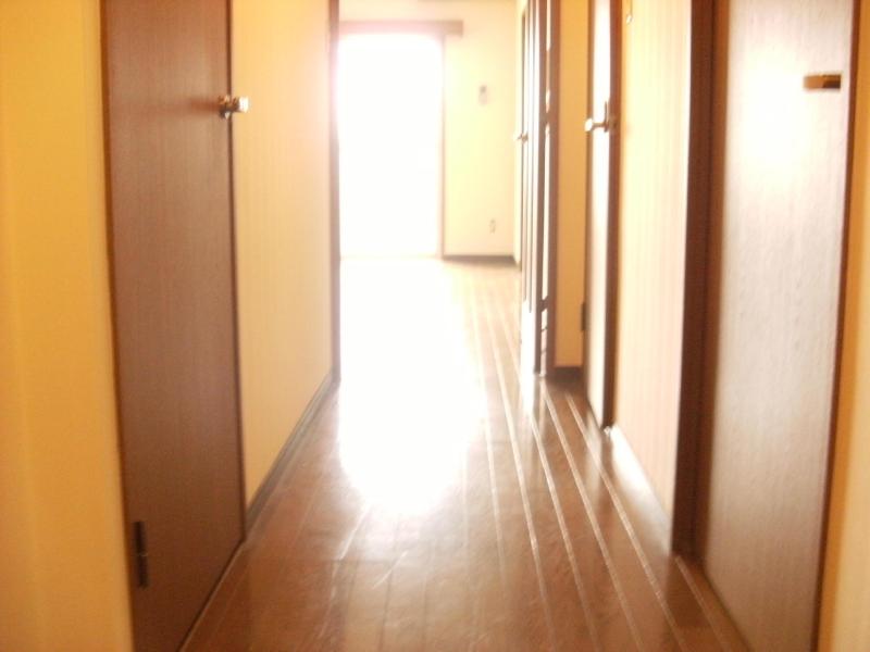 Other room space