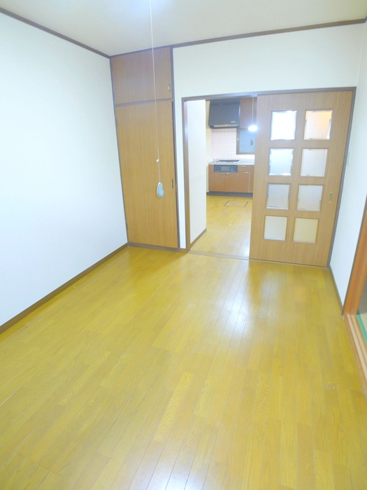 Living and room
