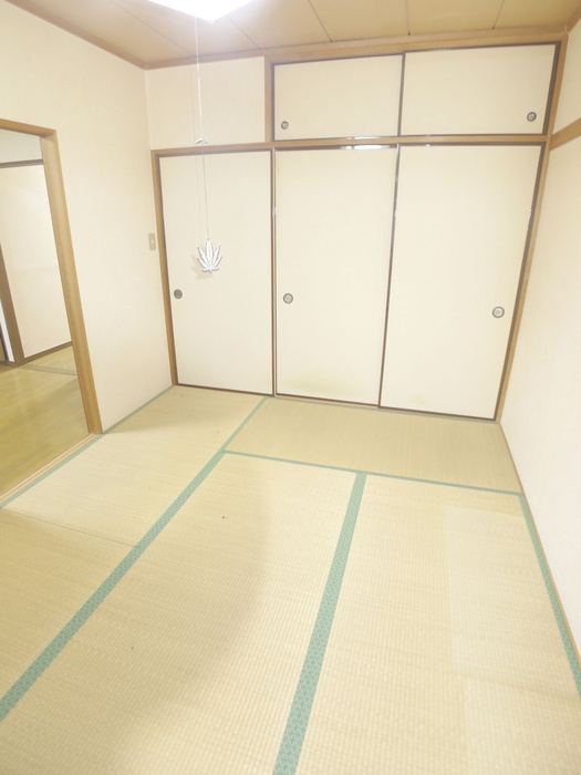 Other room space