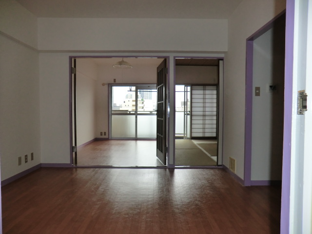 Living and room