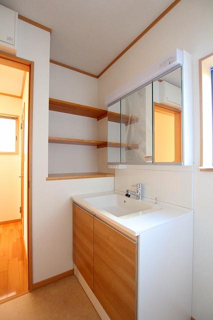 Building plan example (introspection photo). Bathroom vanity Example of construction