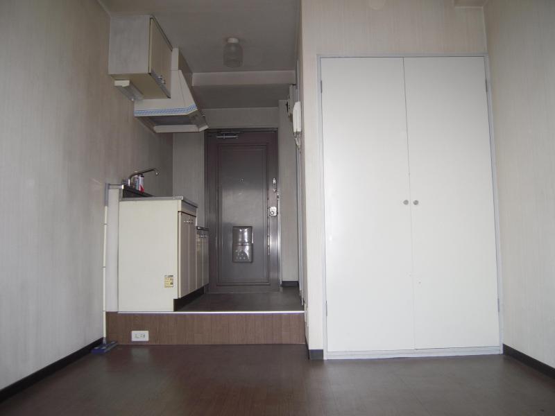 Living and room