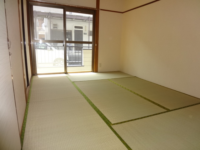 Other room space
