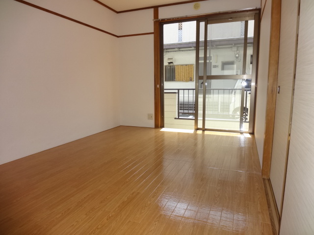 Other room space