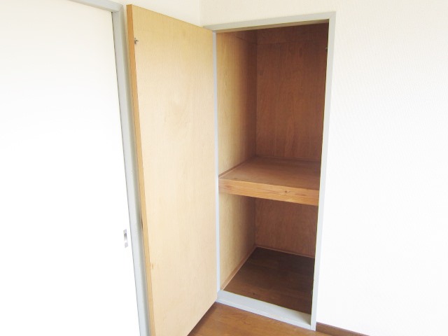 Receipt. There is also housed in the Western side
