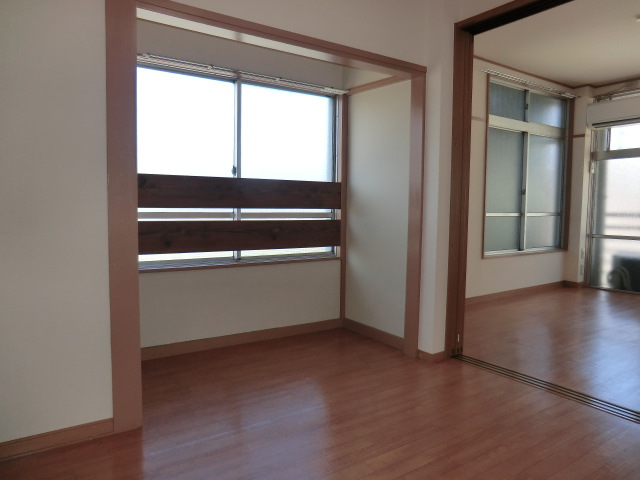 Living and room