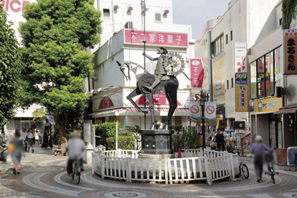 Surrounding environment. Kawaguchi Ginza shopping district "Tree Mall" (about 260m ・ 4-minute walk)
