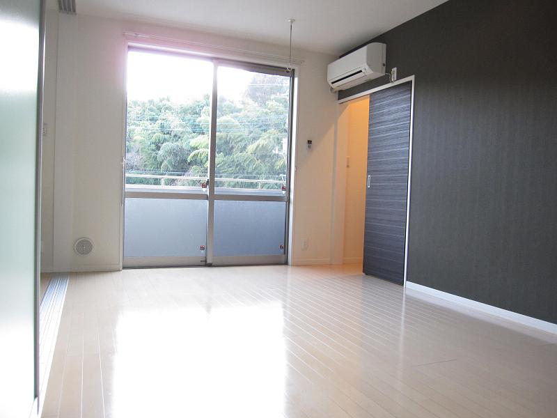 Living and room