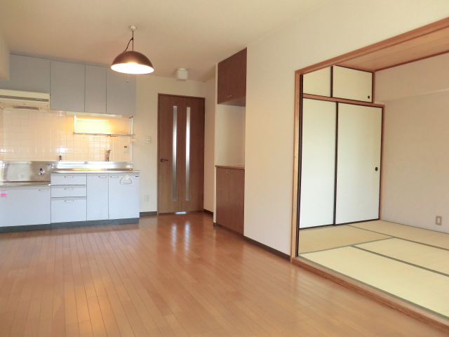 Living and room