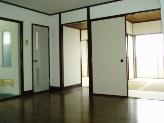 Living and room