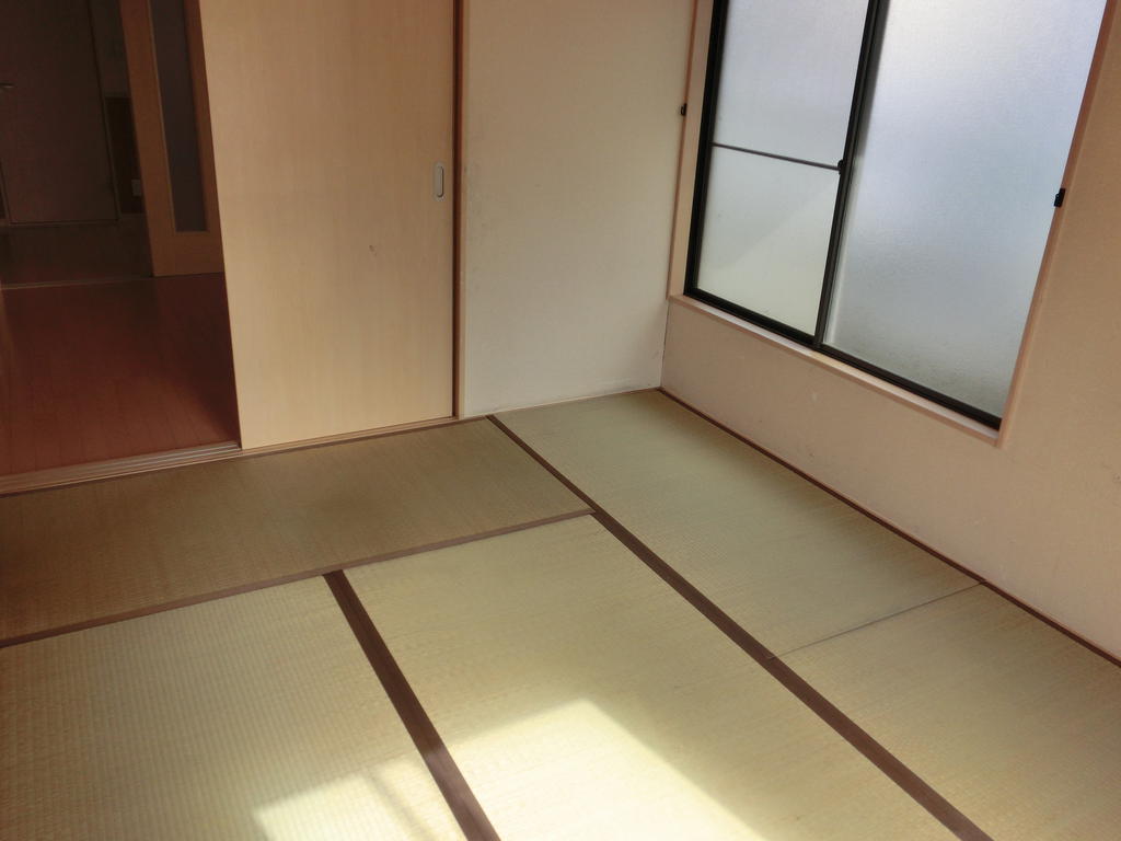 Other room space