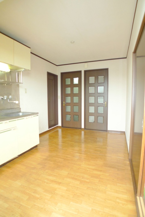 Living and room