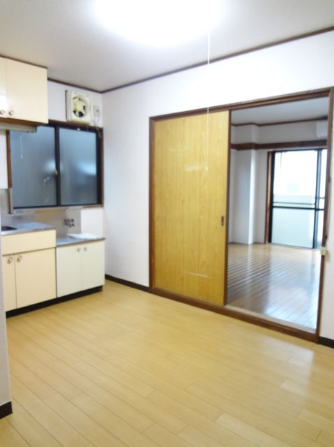 Living and room