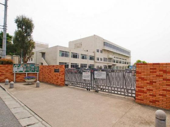 Junior high school. Kawaguchi Municipal Motogo in 284m to (junior high school)
