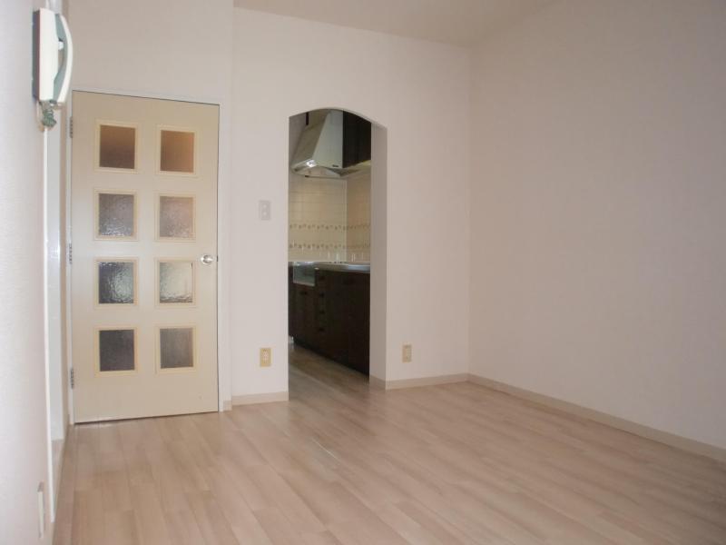 Living and room
