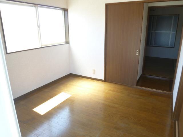 Other room space