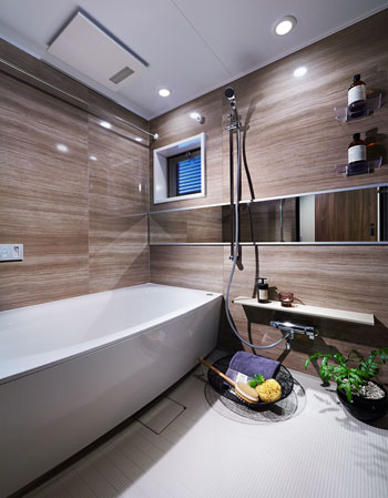 Bathing-wash room.  [Bathroom] Bathroom heal the fatigue of the day. Dry easy care is adopted as the easier of Flagstone floor, You can feel the comfort enough to use.