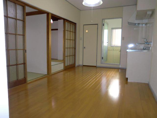 Living and room