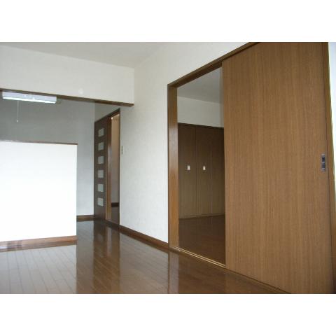 Living and room