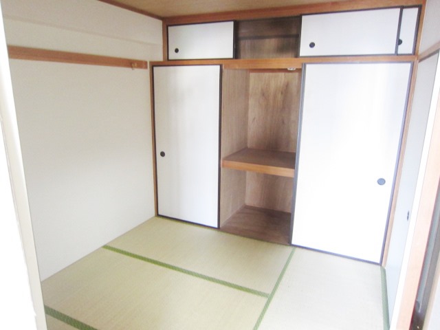 Living and room. There is also plenty of storage.